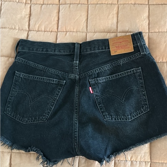 Levi’s Cutoff Shorts 3 Pack - Picture 5 of 7